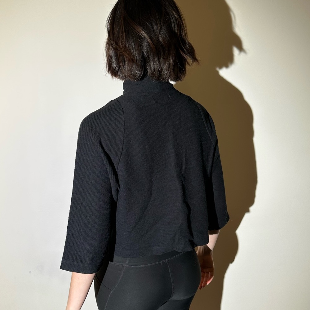 Texture and thread black shirt